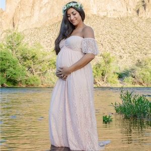 Medium pink lace maternity dress with train